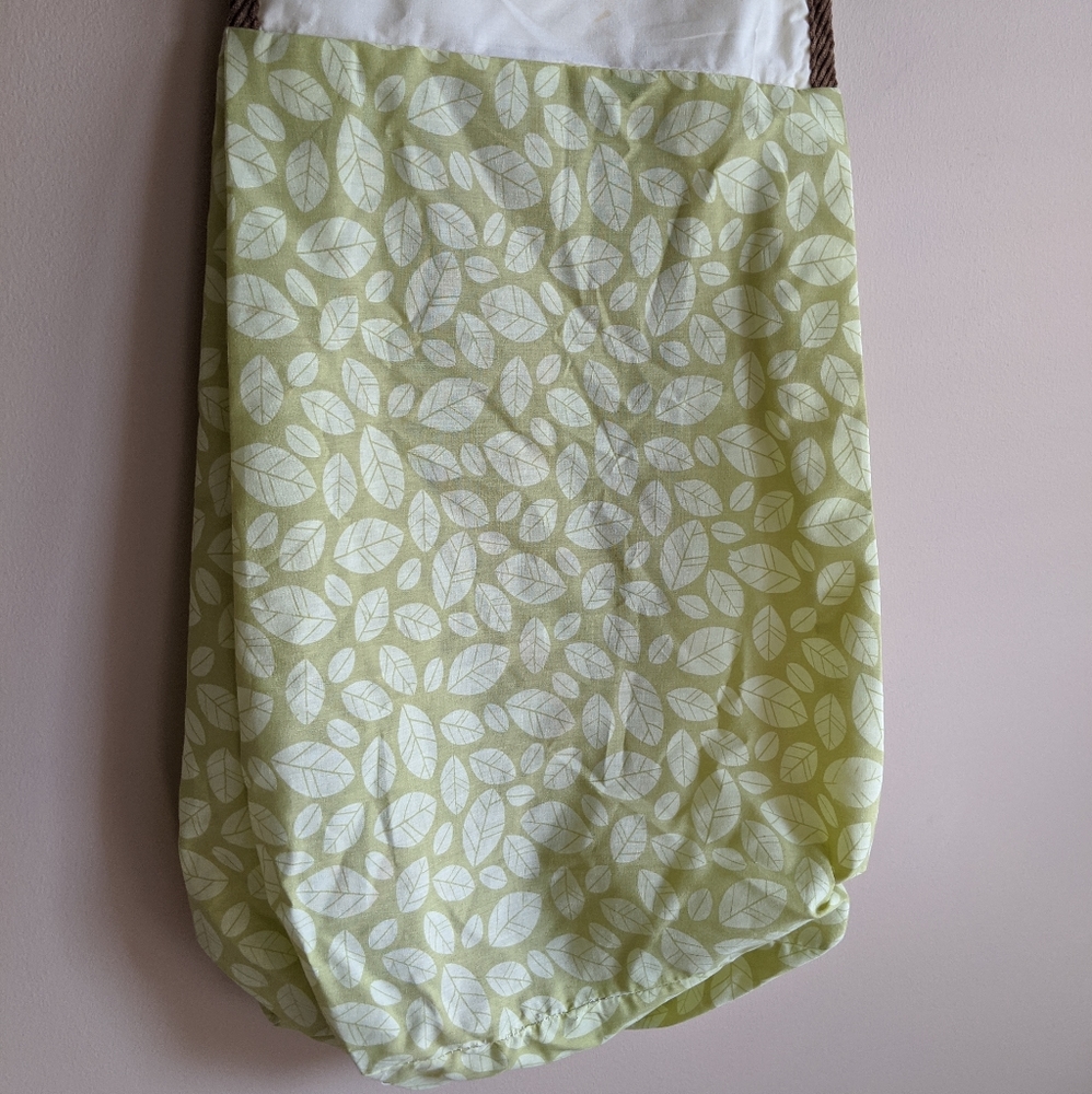 Friendly Turtle Diaper Stacker - Picture 6 of 6